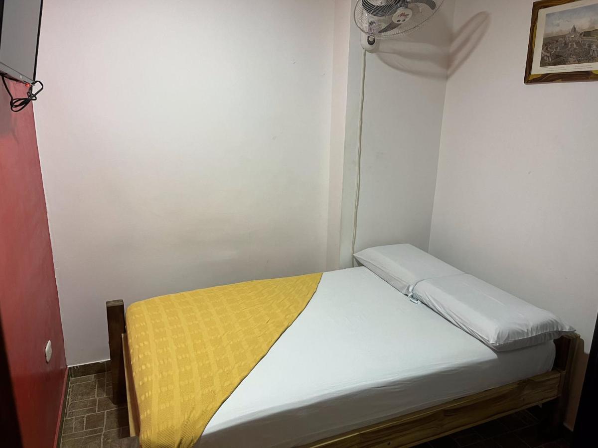 Hostal Casa Roma Taganga Exteriér fotografie